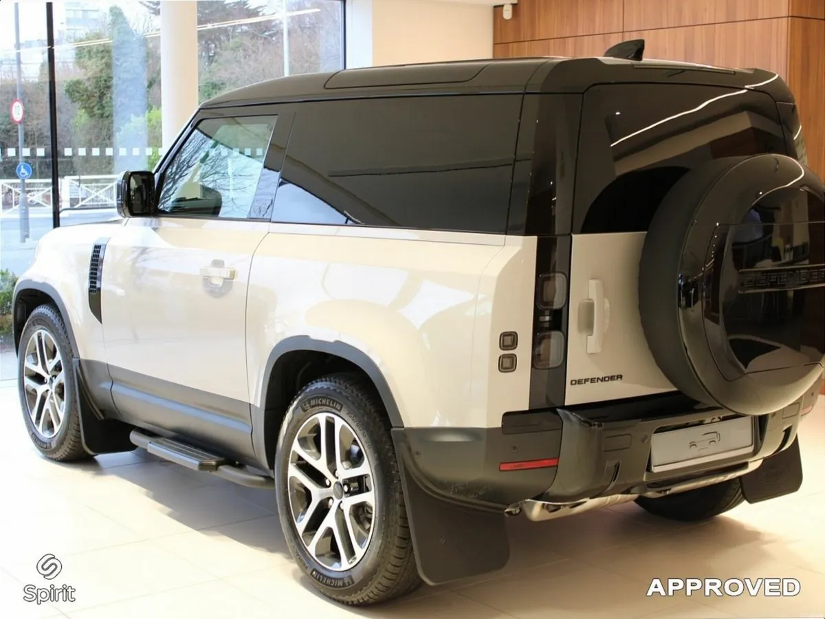 Land Rover Defender 90 Commercial S D250 3 Seat, E - Image 3