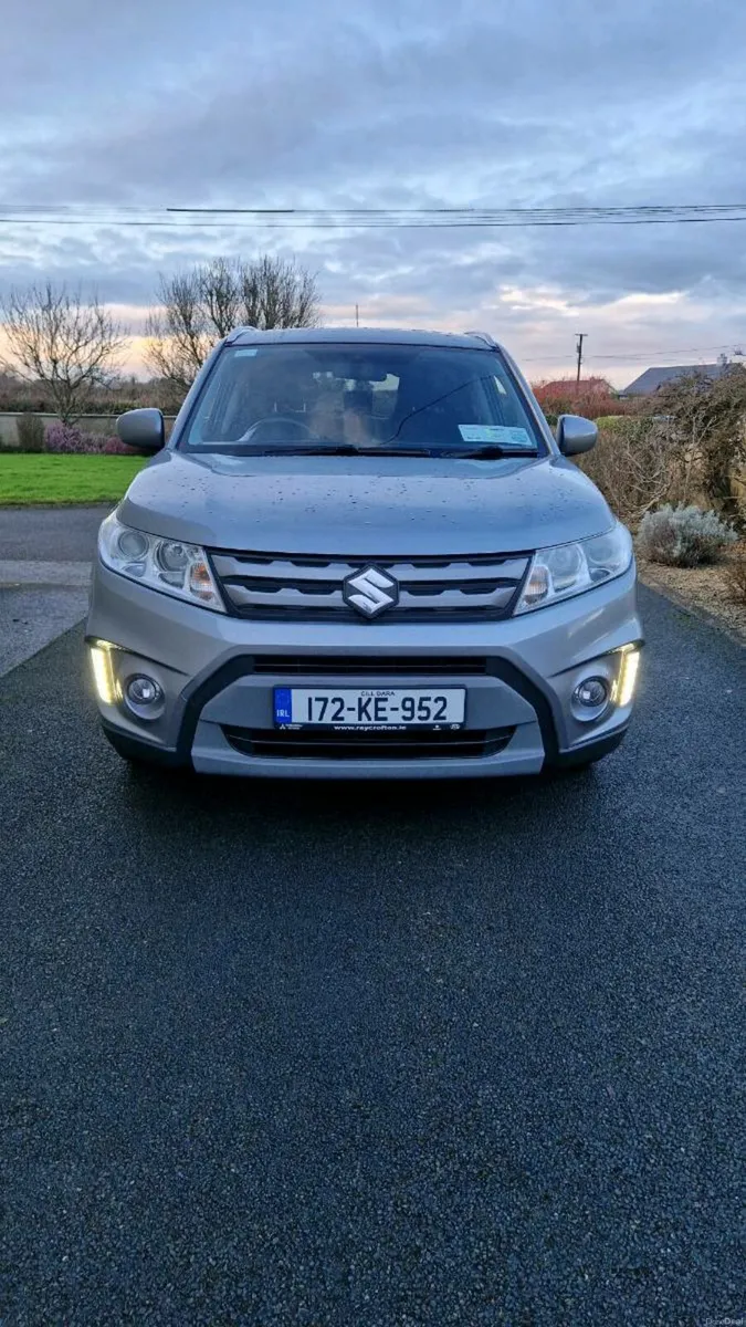 Suzuki Vitara SUV petrol 1.6 - Image 2