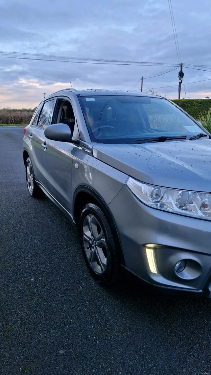Suzuki Vitara SUV petrol 1.6 - Image 3