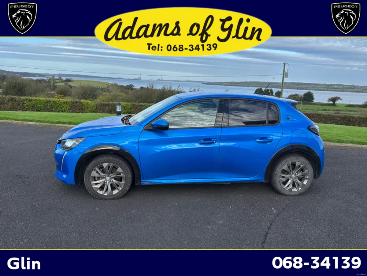 Peugeot 208 ALLURE 136BHP 50 KWH 4DR A AUTO - Image 3