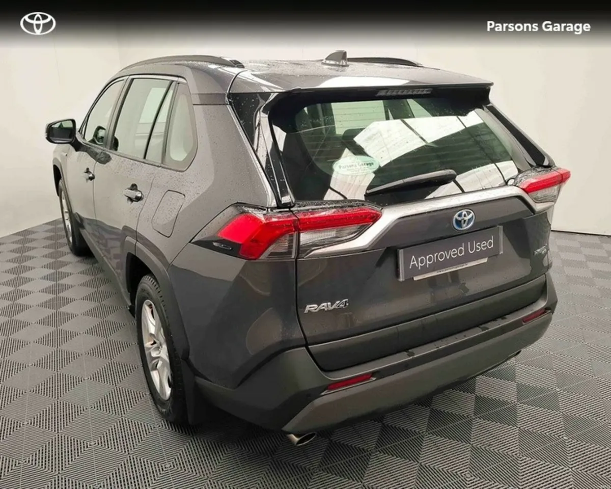 Toyota RAV4 2.5 - Image 2