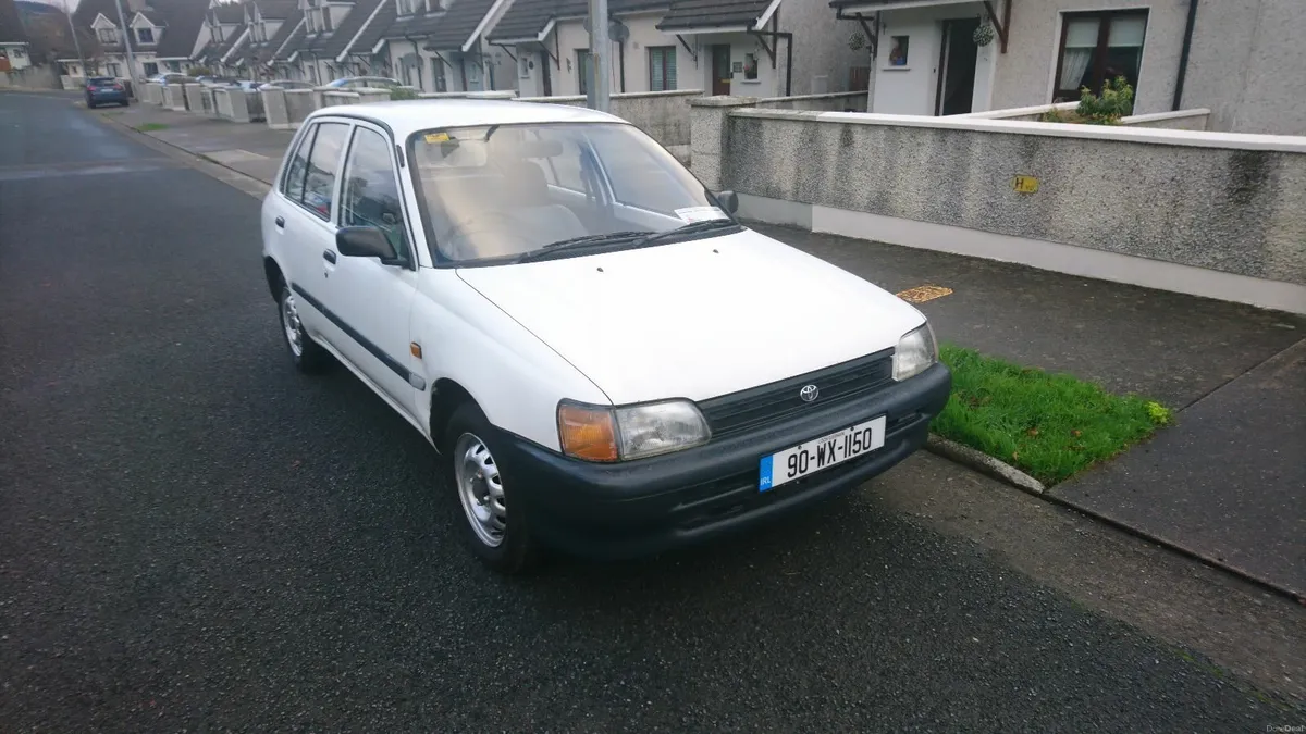 Toyota Starlet 1990 - Image 1