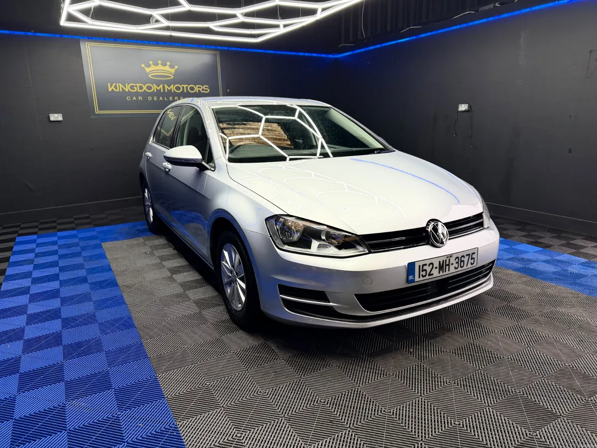 Vw Golf 1.2 Automatic,Low km,LIKE NEW - Image 4