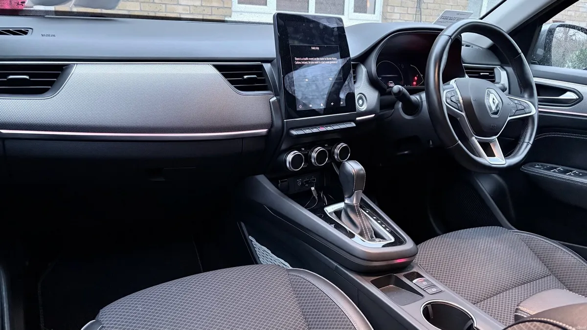 Renault Arkana 2022 – 1.6 Petrol HEV – Automatic - Image 4