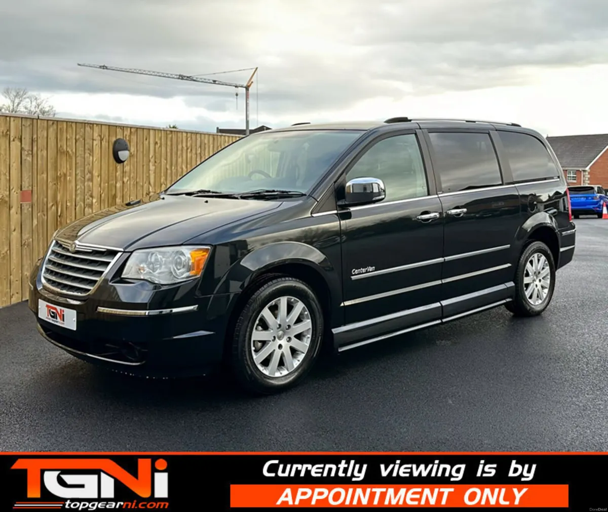 2010 Chrysler Grand Voyager 3.8 V6 Limited 5dr Aut - Image 4