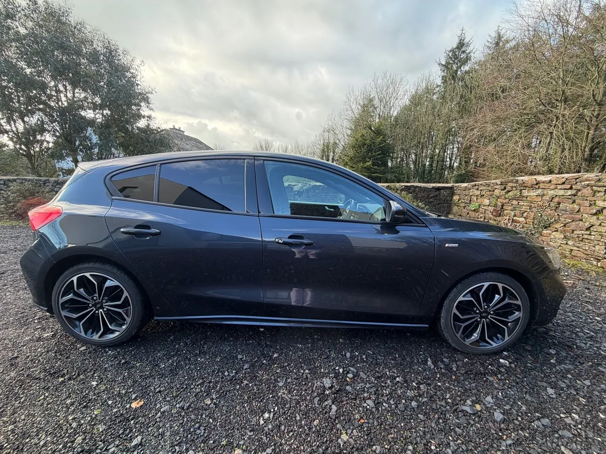 2020 FORD FOCUS ST-LINE - Image 2