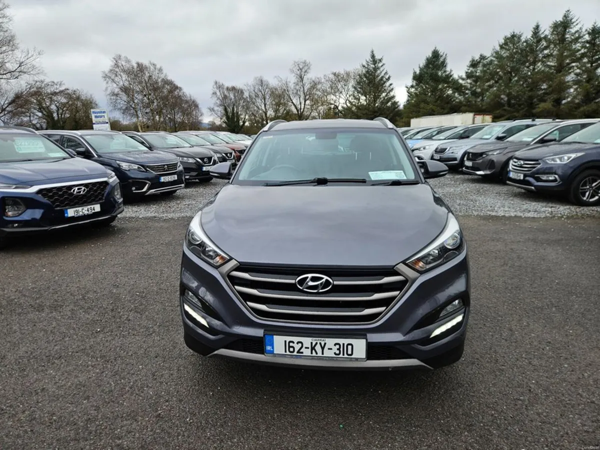 Hyundai Tucson Executive 5DR - Image 2