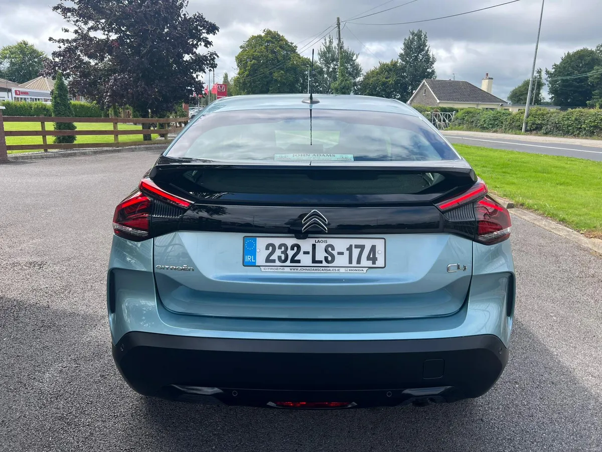 Citroen C4 Feel Puretech  2023 - Image 4