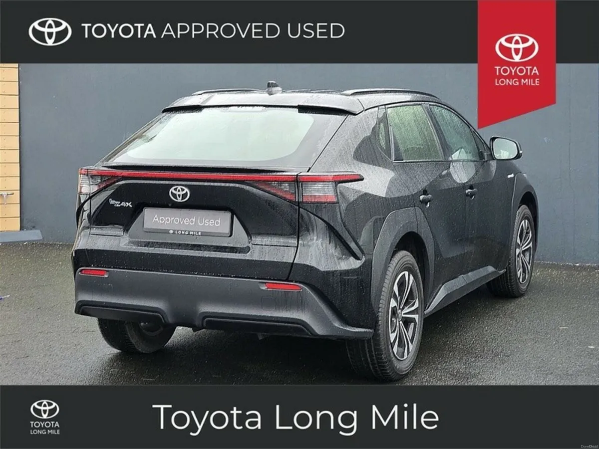 Toyota bZ4X EV Pure Edition - Image 3