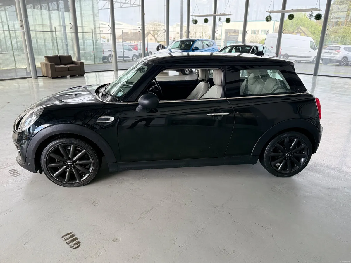 Mini Cooper 2015 - Image 3