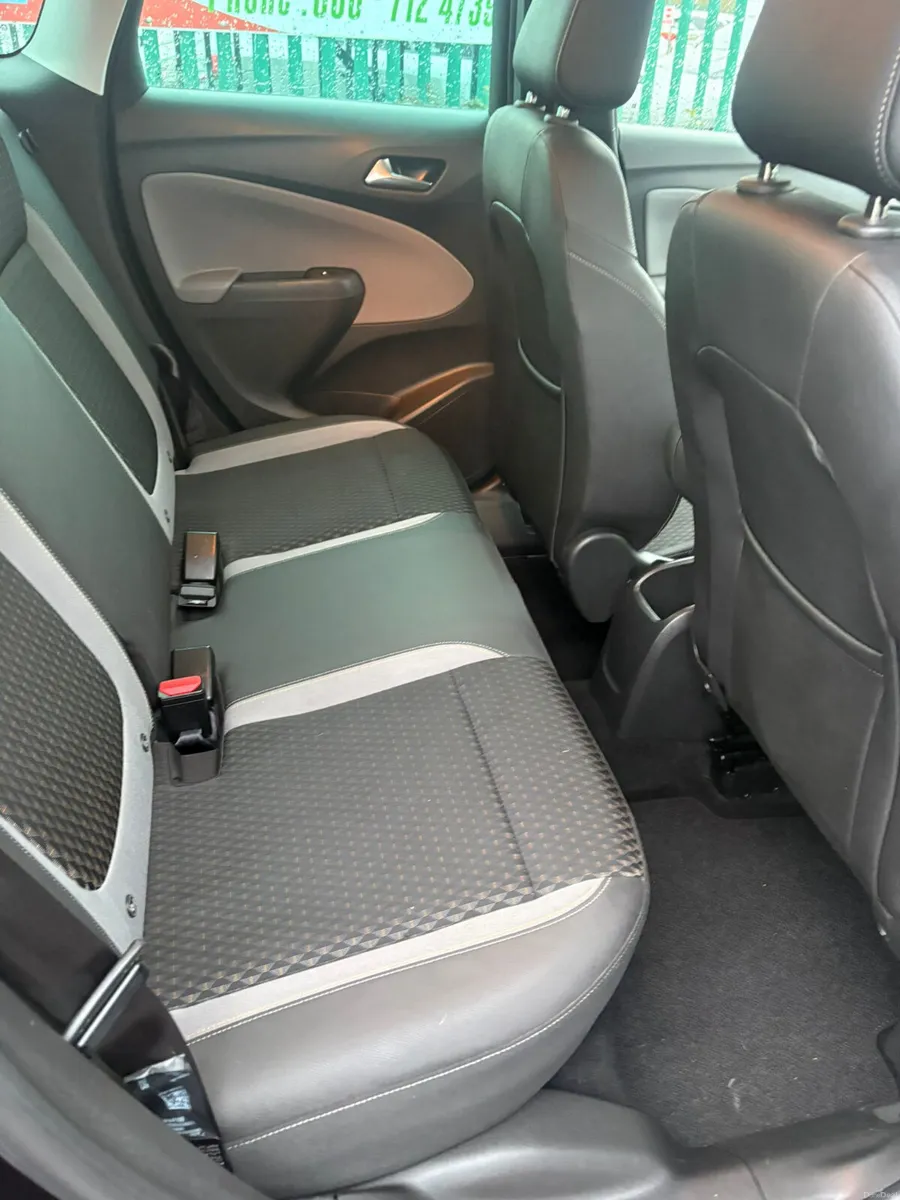 Opel Crossland X 2020 - Image 4