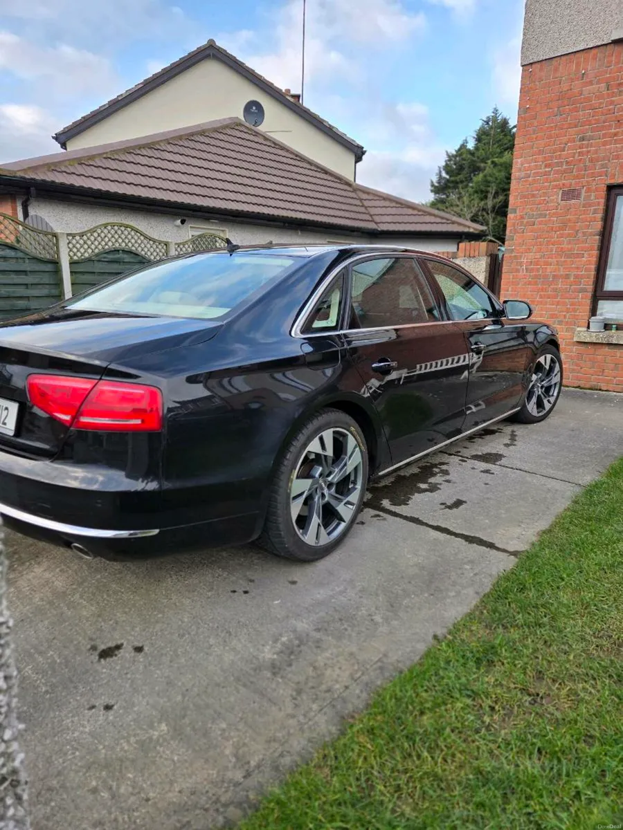 Audi A8 2012 V6 Quattro LWB €9,650 huge spec valid - Image 2