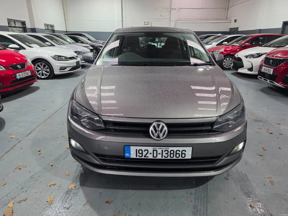 2019 Volkswagen Polo Manual - Image 2