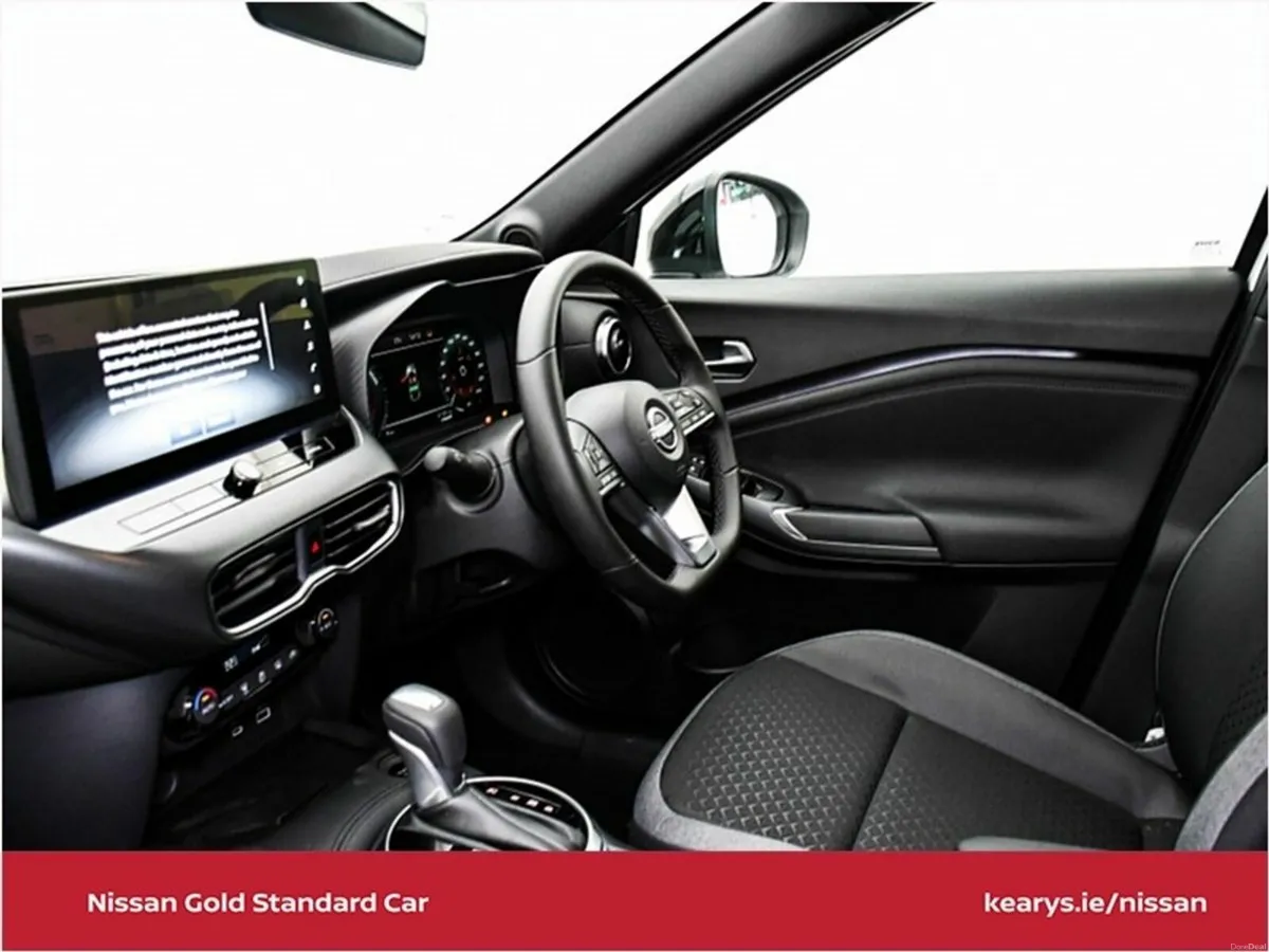 Nissan Juke HYBRID 1.6 SV PREMIUM 2 TONE - Image 5