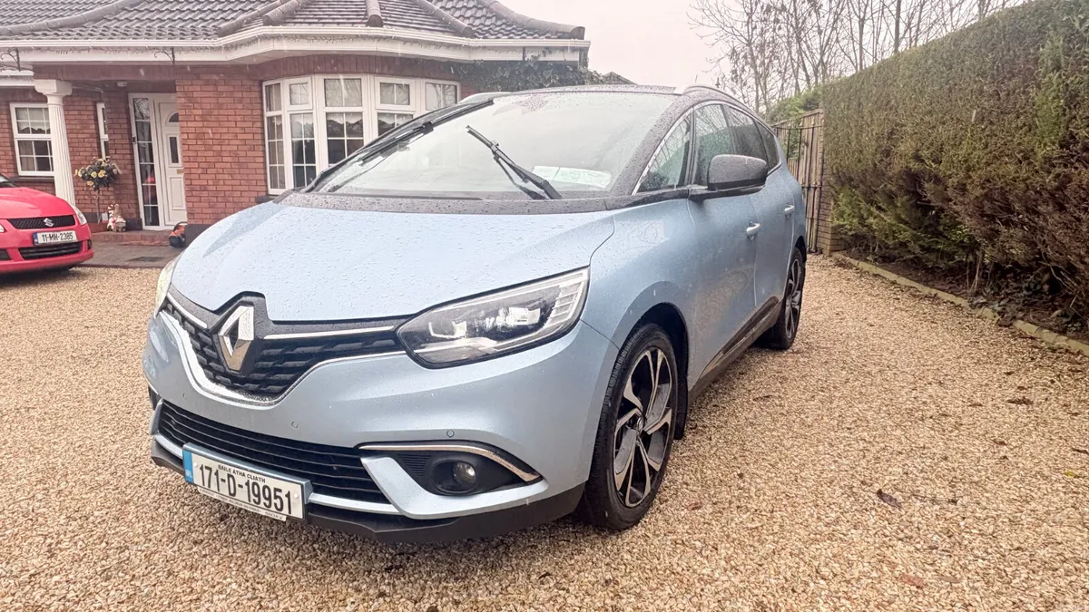 Renault Grand Scenic 2017 , “ signature Navigation - Image 3