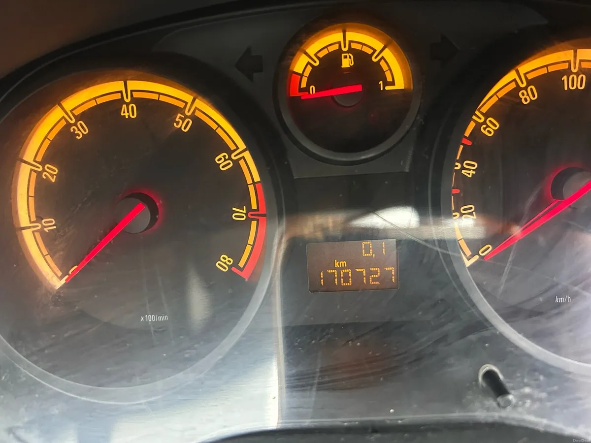 Opel Corsa 1.0 Petrol - Image 4