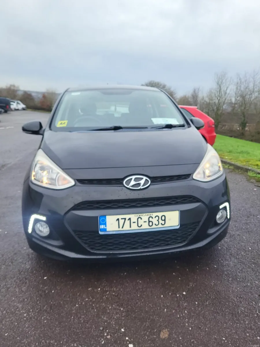 Hyundai i10 2017 low mileage - Image 1