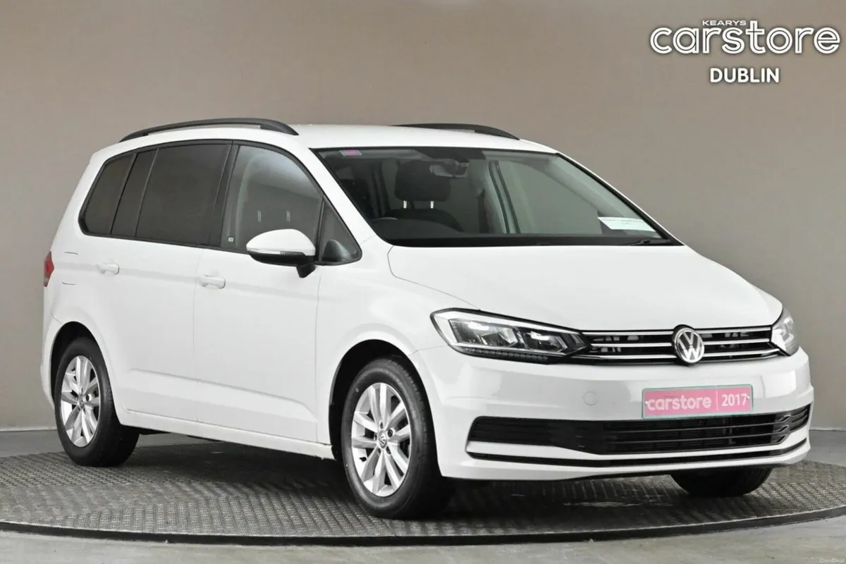 Volkswagen Touran 1.4 TSI DSG TRENDLINE **CARPLAY* - Image 1