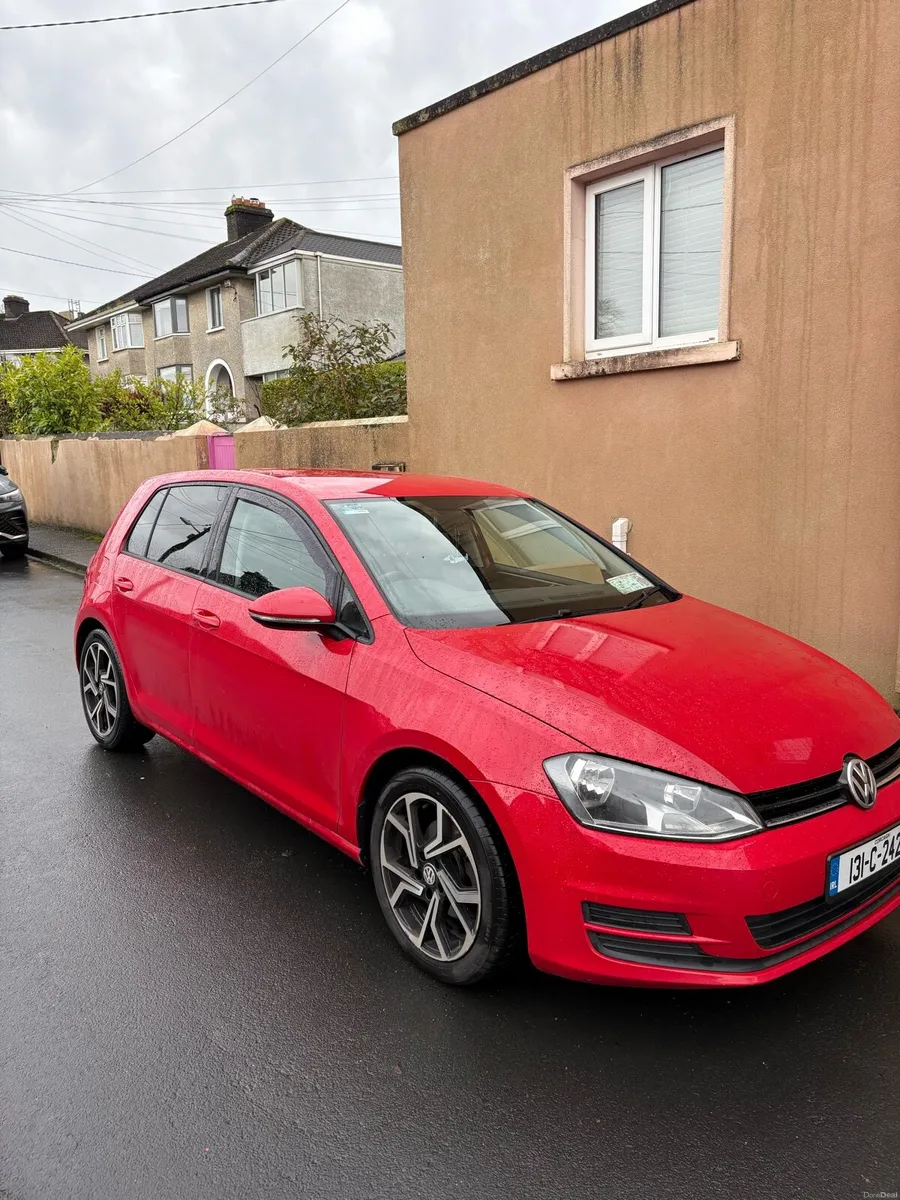 Volkswagen Golf - Image 1