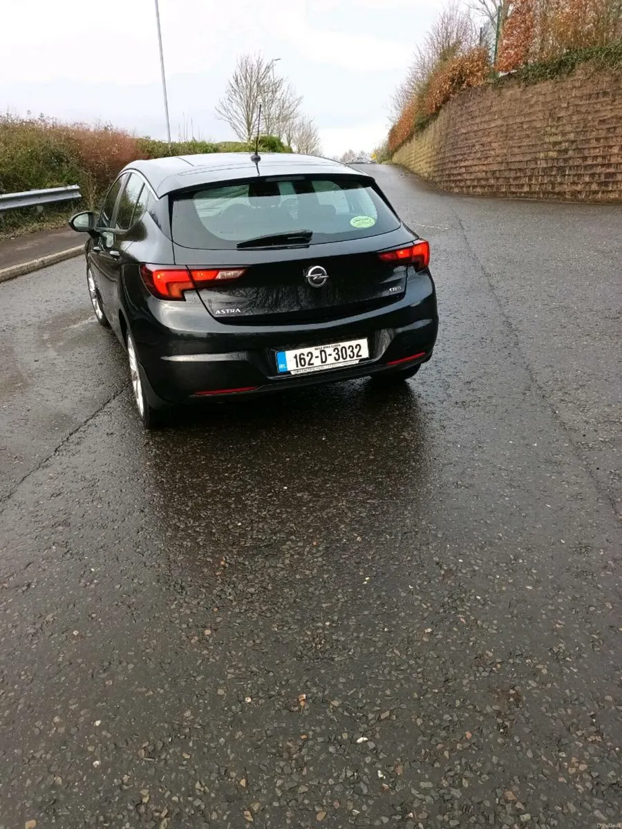 Opel Astra SC 1.6 CDTi – 2016 (Manual) - Image 3