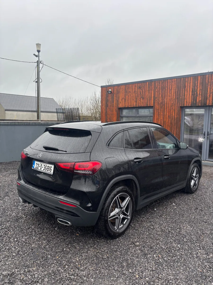 Mercedes-Benz GLA 2022 - Image 4