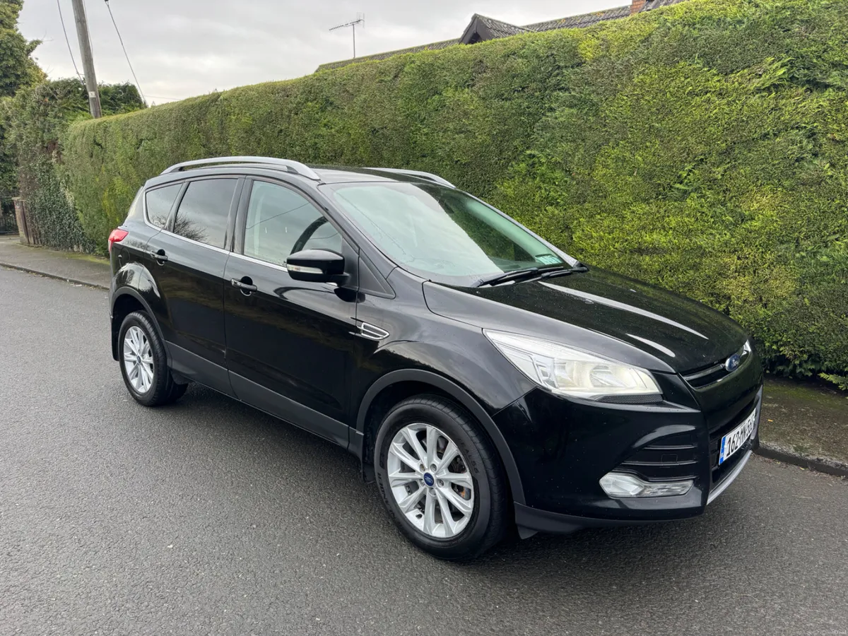 Ford Kuga titanium high spec - Image 2