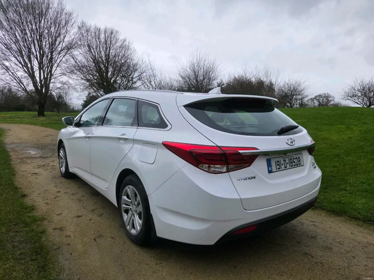2019 HYUNDAI I40 NEW NCT - Image 4
