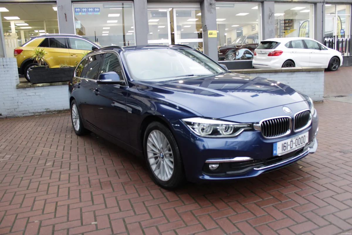 2.0D SE LUXURY EDITION 5DR ESTATE AUTO // 1 OWNER - Image 1