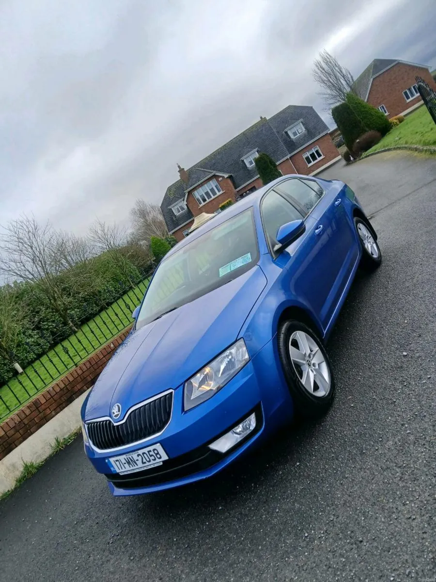 2017 Skoda octavia 1.6 Tdi nct 11/27 & Tax 06/26 - Image 2