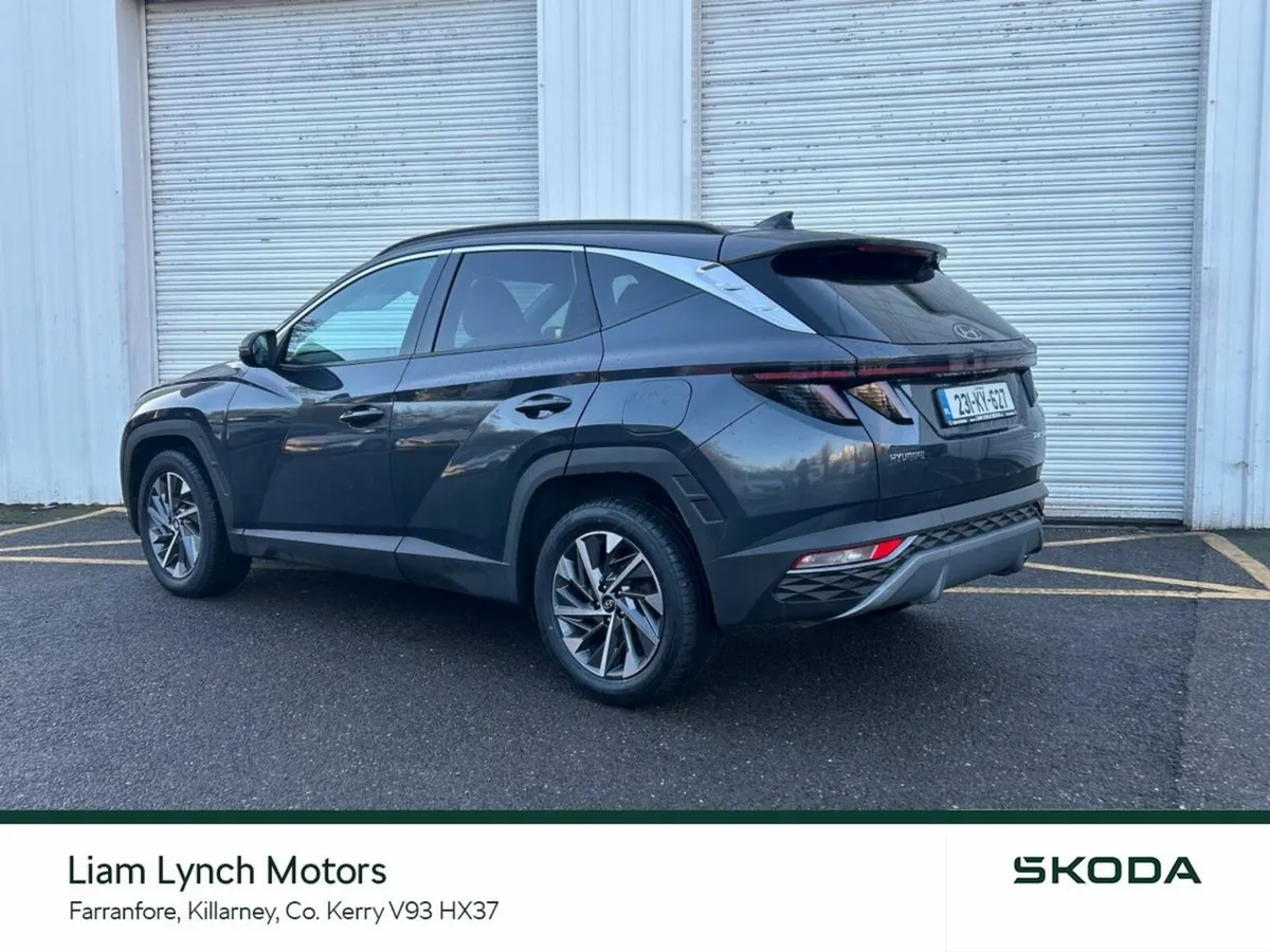 Hyundai Tucson EXECUTIVE PLUS - Image 3