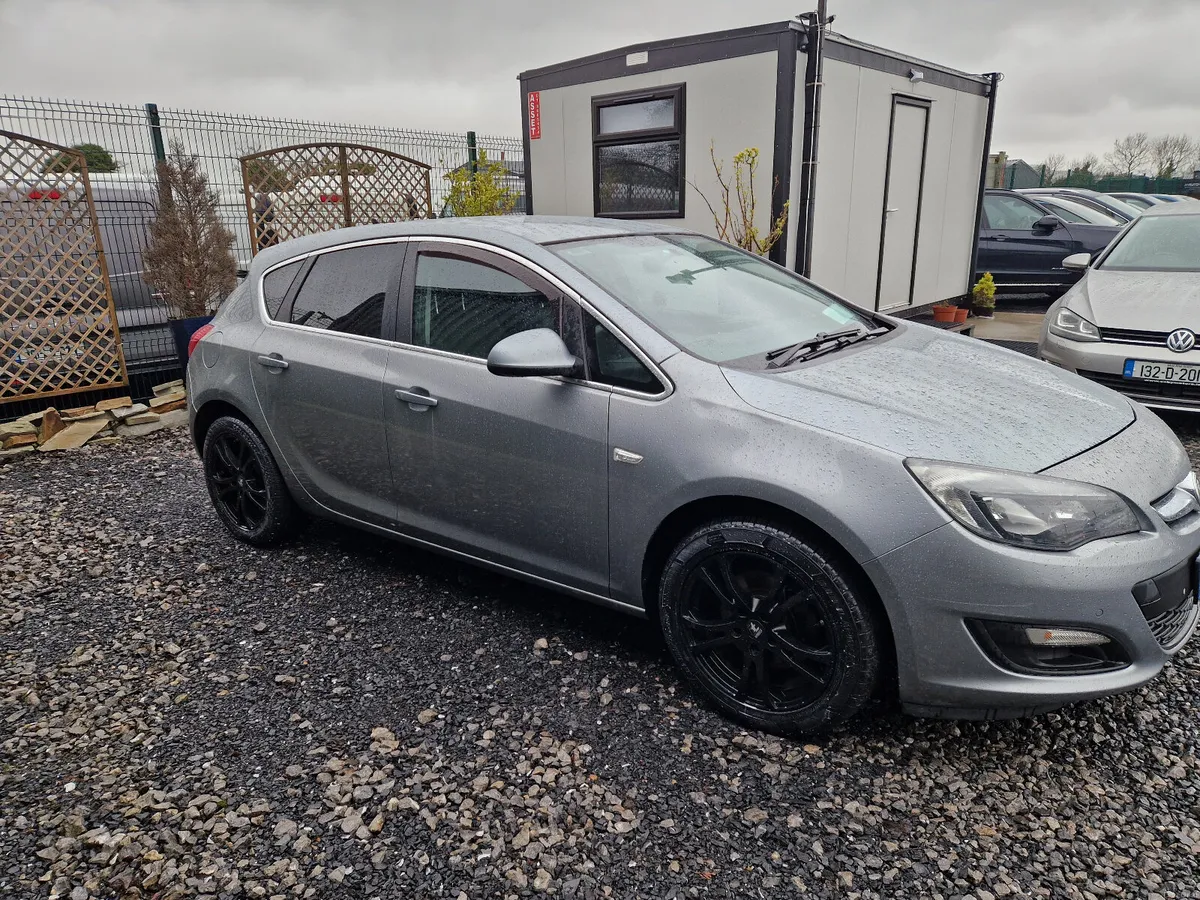 2014 Opel/Vauxhall Astra 1.6 Cdti Nct 11/26 - Image 4