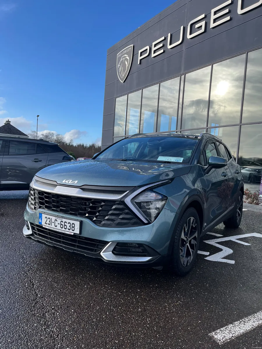 Kia Sportage 2023 - Image 2