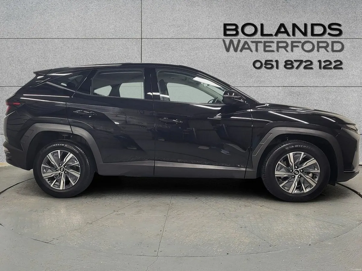 Hyundai Tucson 2WD Comfort Plus HEV Auto Finance f - Image 4