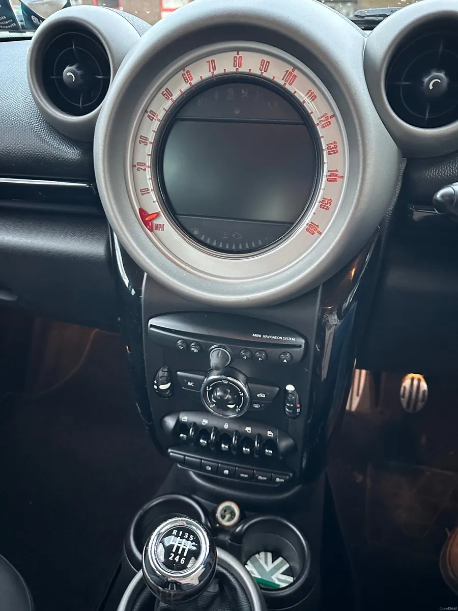 Mini Cooper Countryman 1,9 TD all4 - Image 3