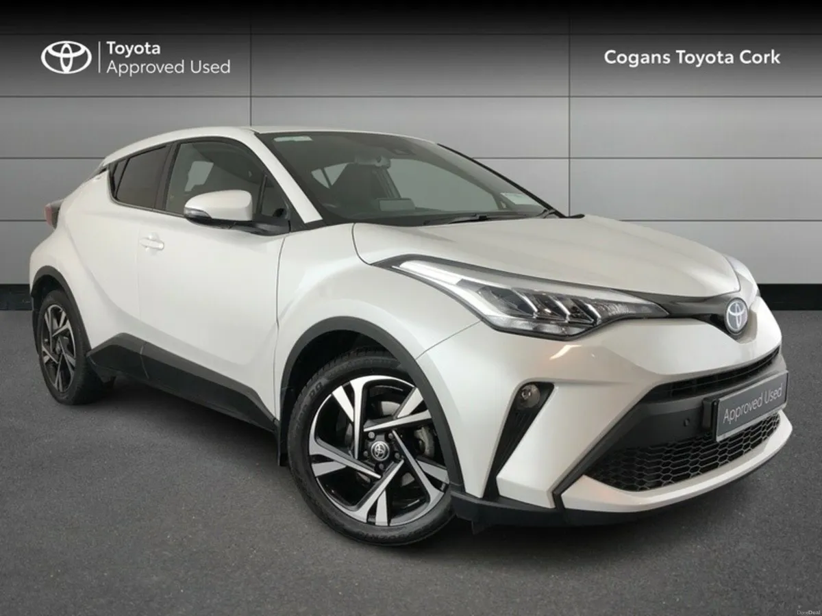 Toyota C-HR Sport - Image 1