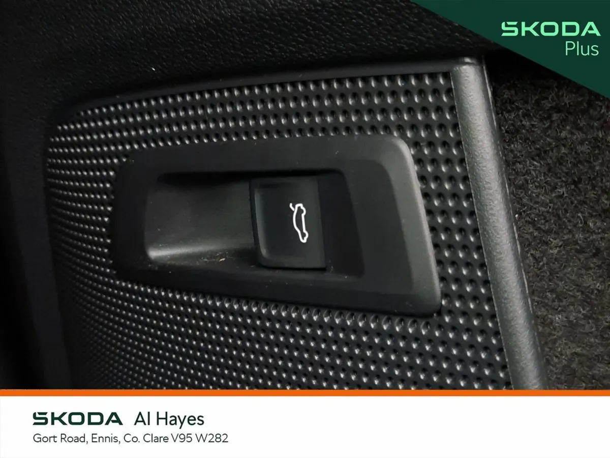 Skoda Kodiaq **SPORTLINE -- AUTOMATIC -- 7 SEATS** - Image 3