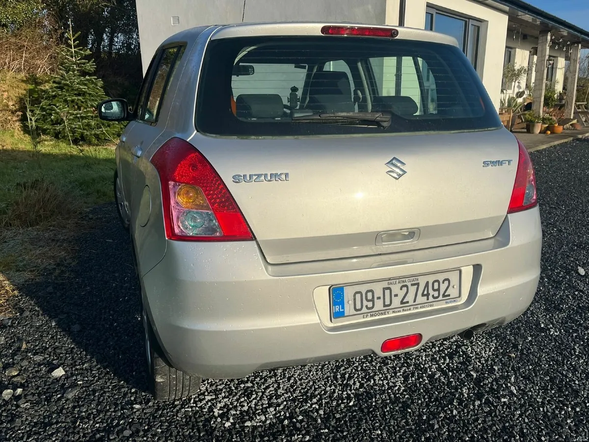 Suzuki Swift 2009 - Image 3