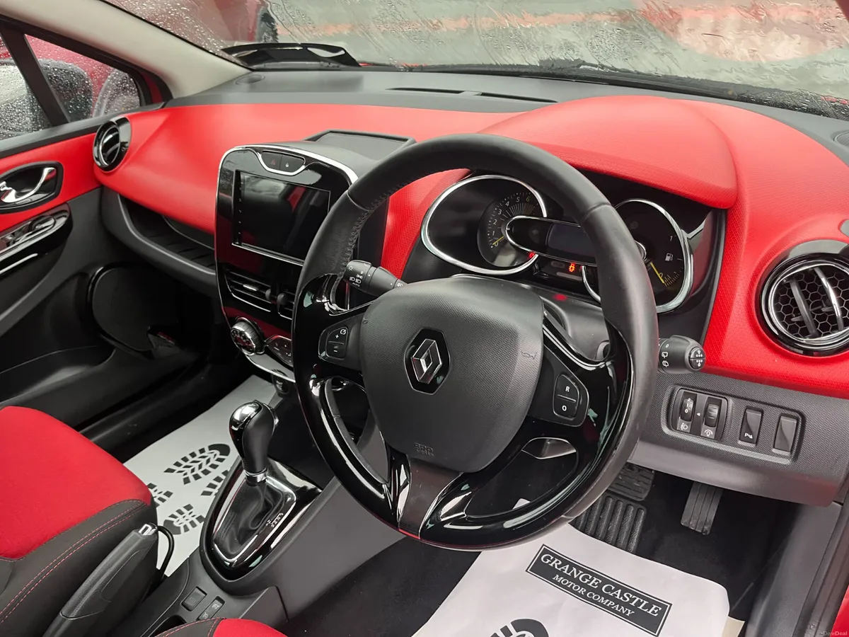 Renault Clio 2016, 1.2 5DR AUTO LOW KM - Image 3