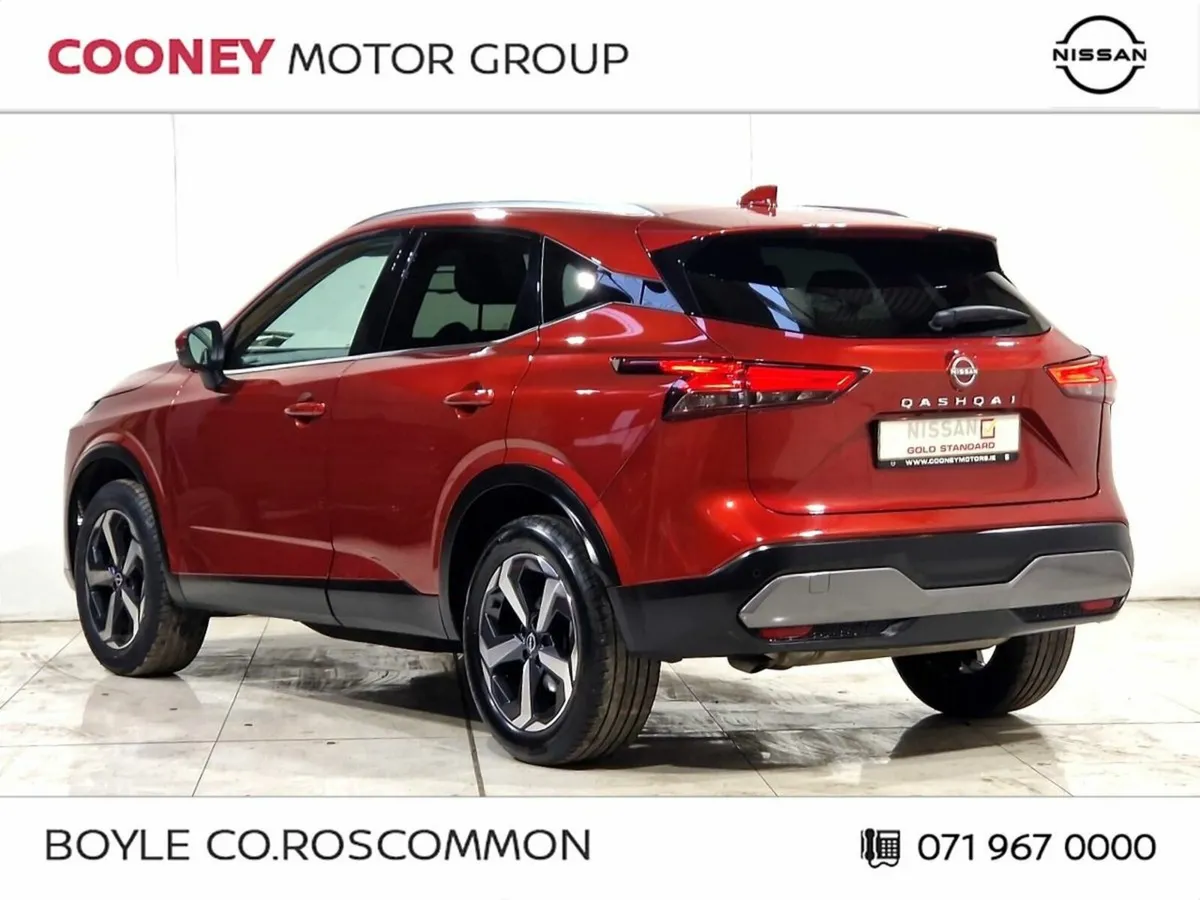 Nissan Qashqai 1.3 MILD HYBRID SV PREMIUM - Image 3