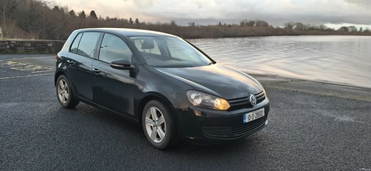 Volkswagen Golf 2010 - Image 1
