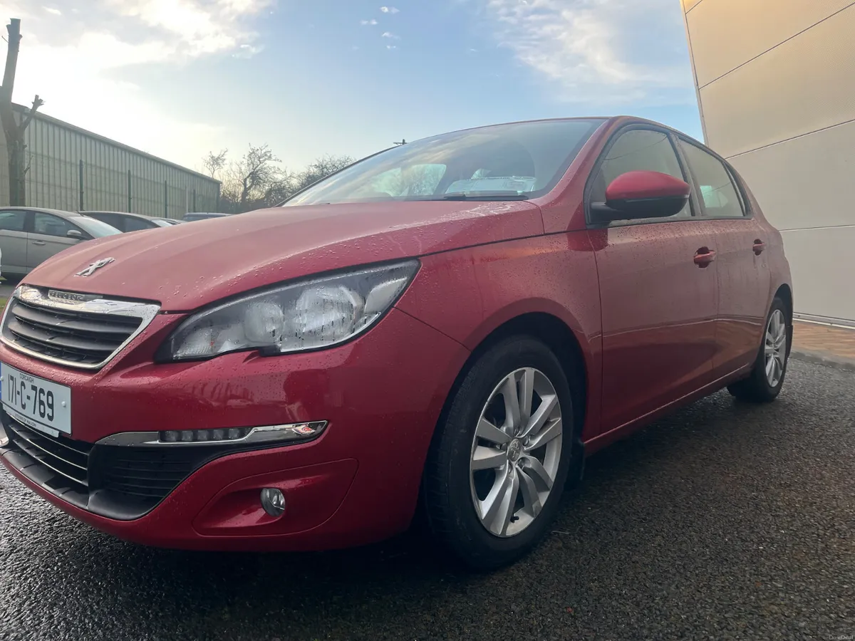 Peugeot 308 2017 - Image 2