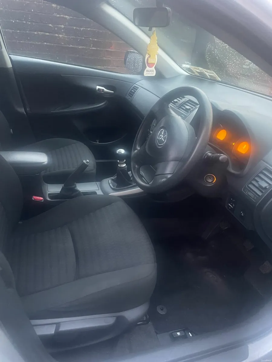 Toyota Corolla 2010 - No NCT - Image 3