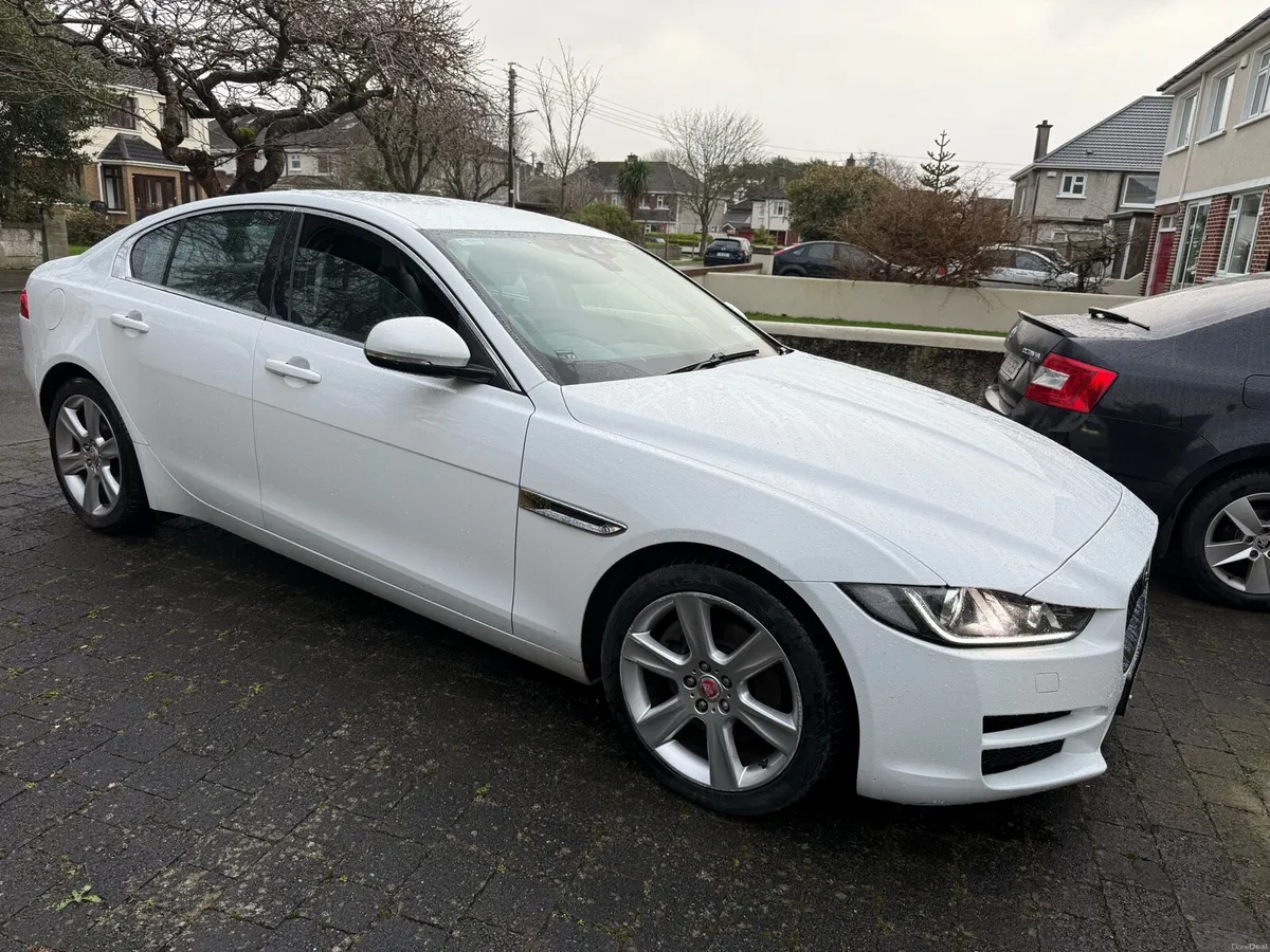 PORTFOLIO 180BHP LOW KM - Image 1