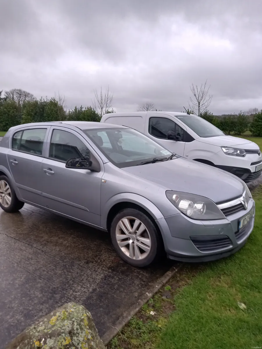 2007 Vauxhall Astra 1.4 Petrol - Image 2