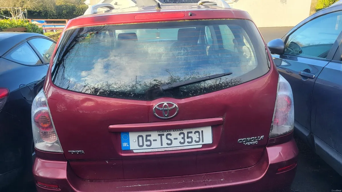 Toyota Corolla 2005 - Image 1