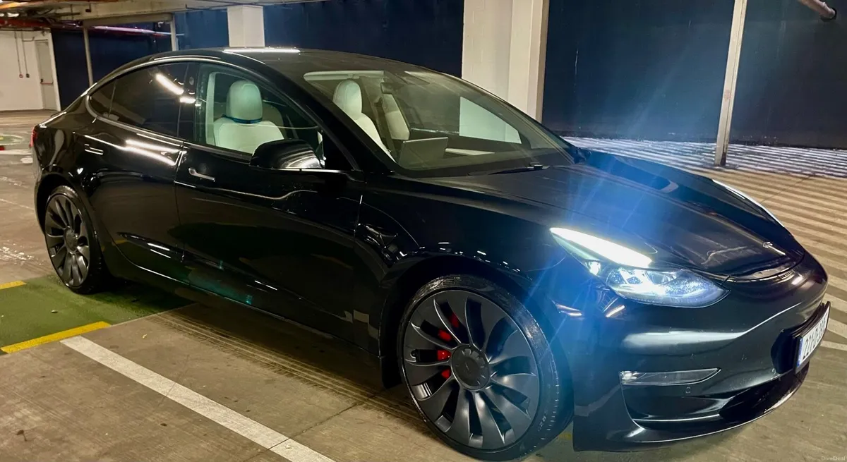 Tesla Model 3 Performance 2022 - Image 1