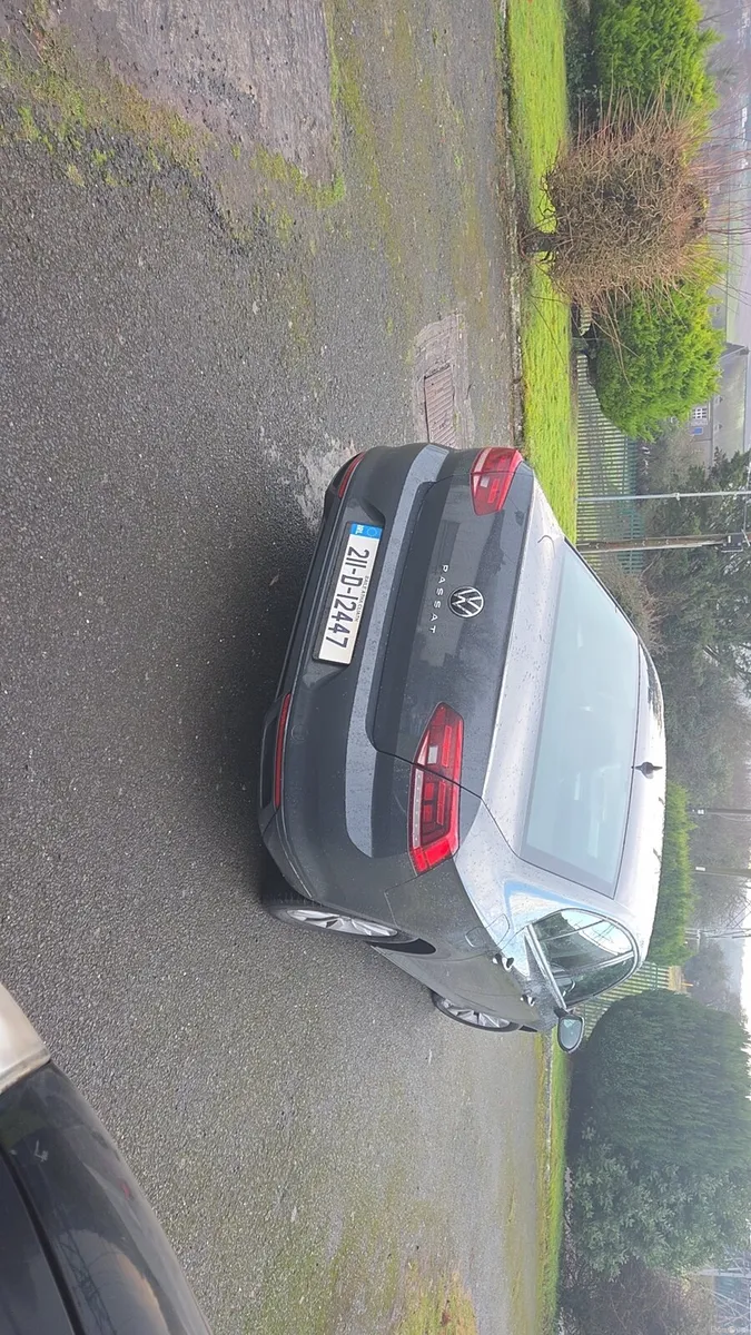 Volkswagon Passat - Image 3