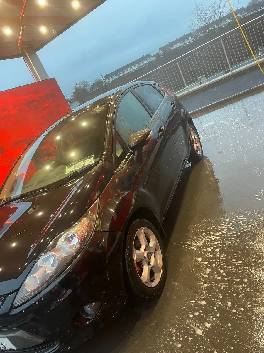2010 Ford fiesta (deposit taken) - Image 4