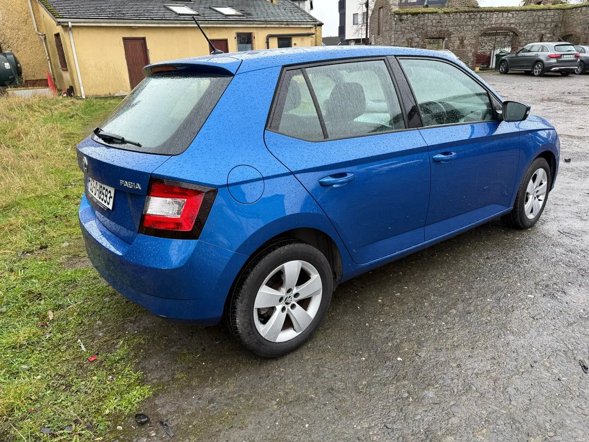 Fabia 1.2 tsi petrol - Image 3