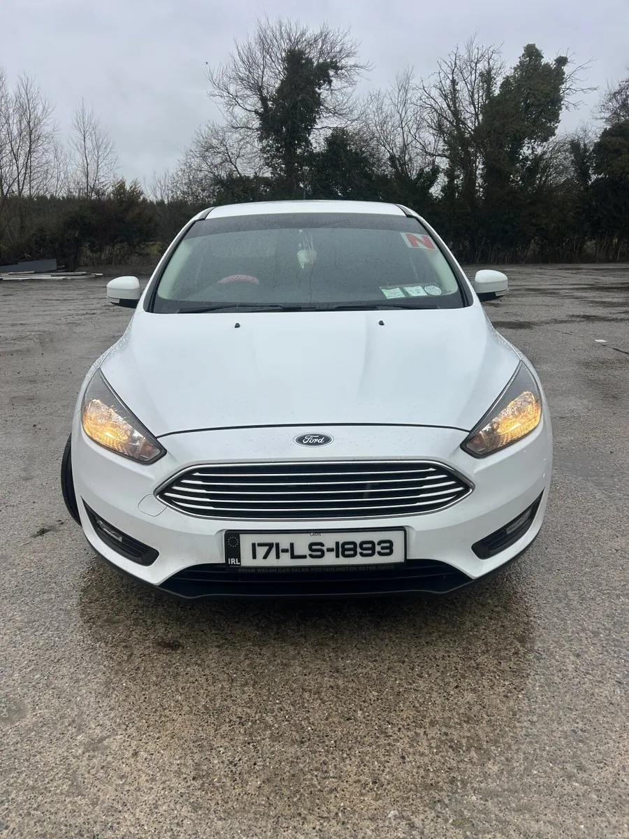 Ford Focus 2017 - Image 2